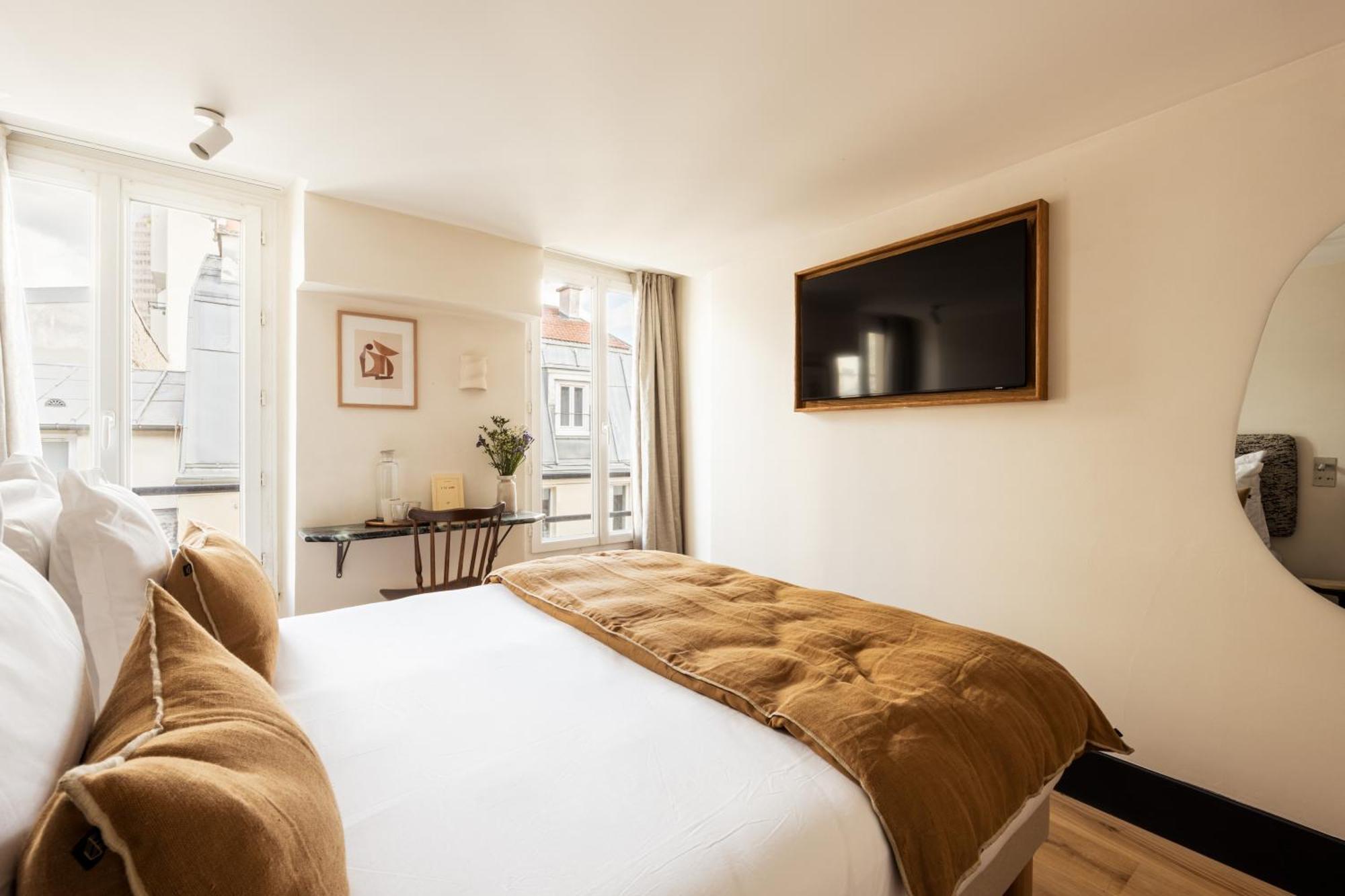 Hotel De La Gaîté 3*