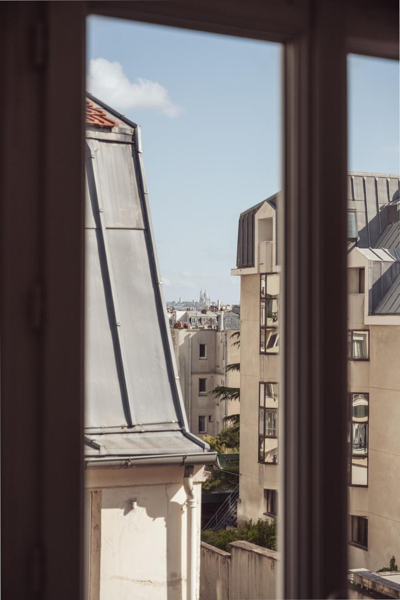 Hotel De La Gaîté Parigi