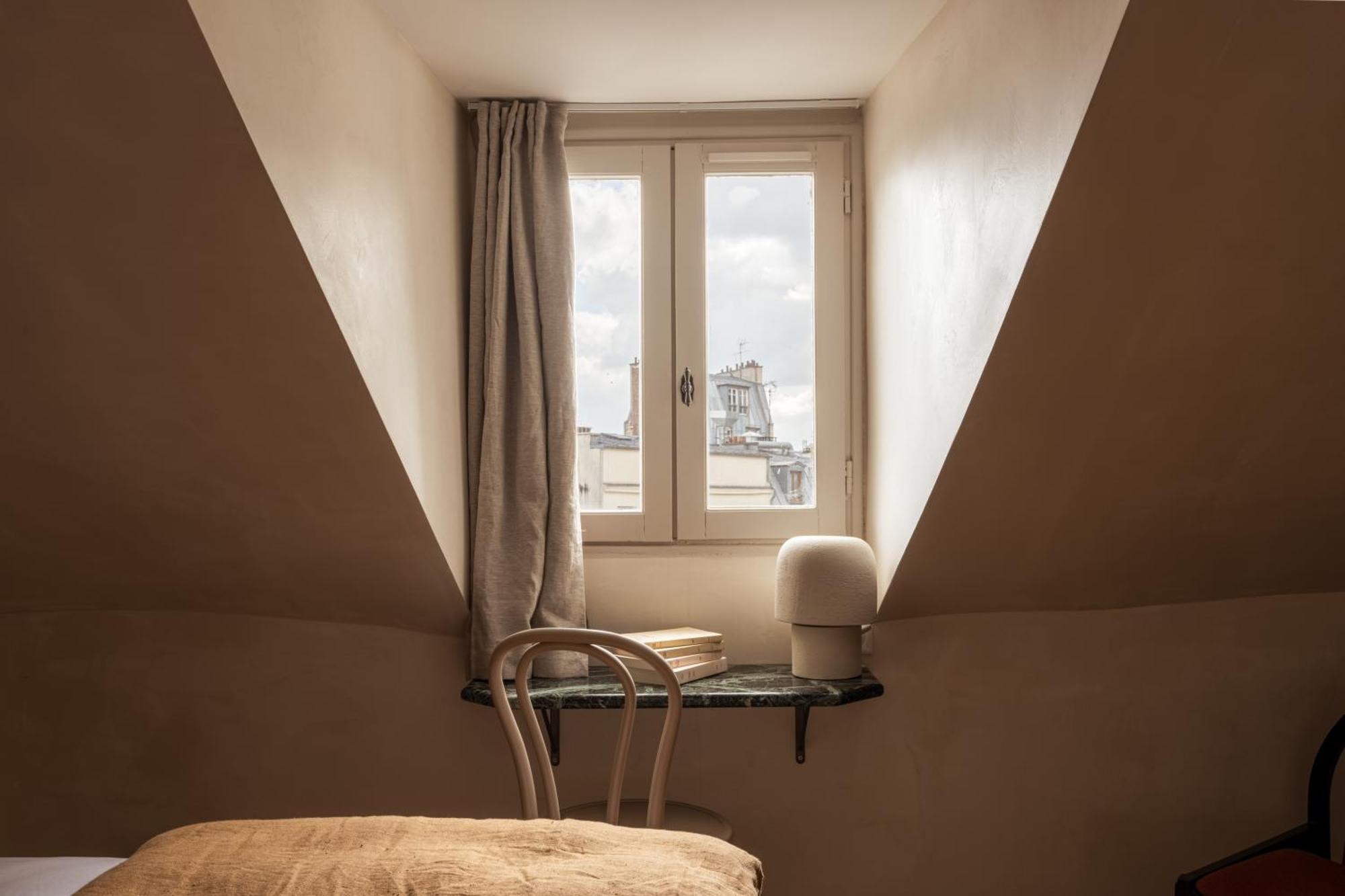 Hotel De La Gaîté 3*